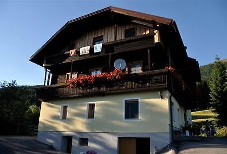 Idyllischer Landhof Baer Naehe Millstaettersee Mit Balkon Apartmán