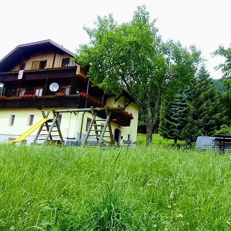 아파트 Idyllischer Landhof Baer Naehe Millstaettersee Mit Balkon Fresach
