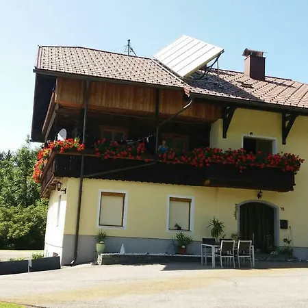 Idyllischer Landhof Naehe Millstaettersee Mit Balkon Apartment Fresach
