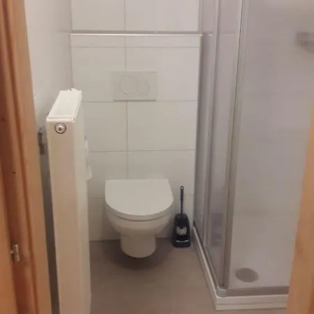 Idyllischer Landhof Naehe Millstaettersee Mit Balkon דירה