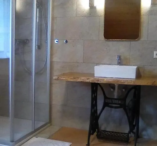 Idyllischer Landhof Naehe Millstaettersee Mit Balkon