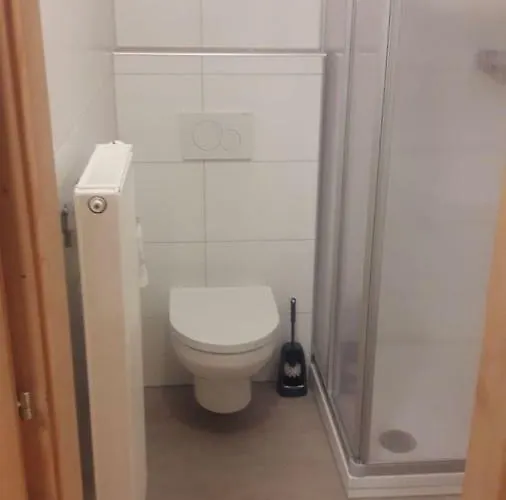 Idyllischer Landhof Naehe Millstaettersee Mit Balkon דירה